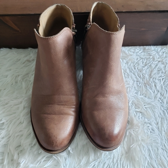 Lucky Brand Burklee Bootie - Picture 3 of 8